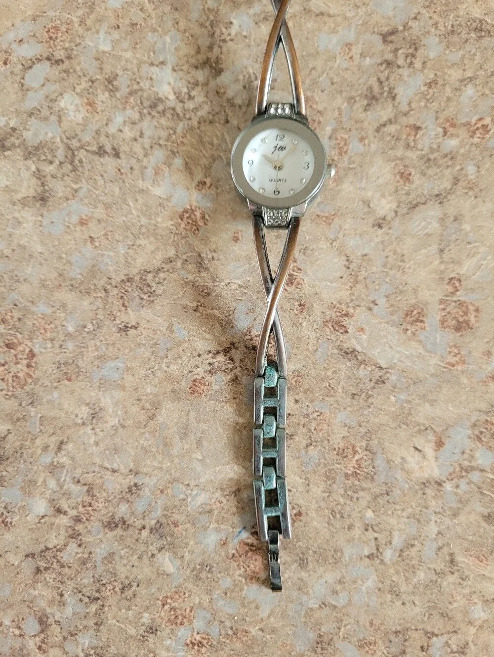 Jw Silver Tone Quartz Analog Bracelet Watch with Crystals